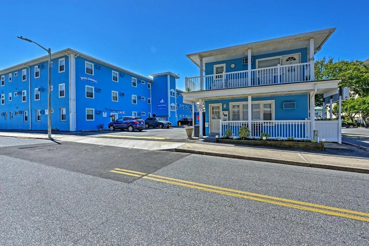 Bright Ocean City Escape With Direct Beach Access! 0*,